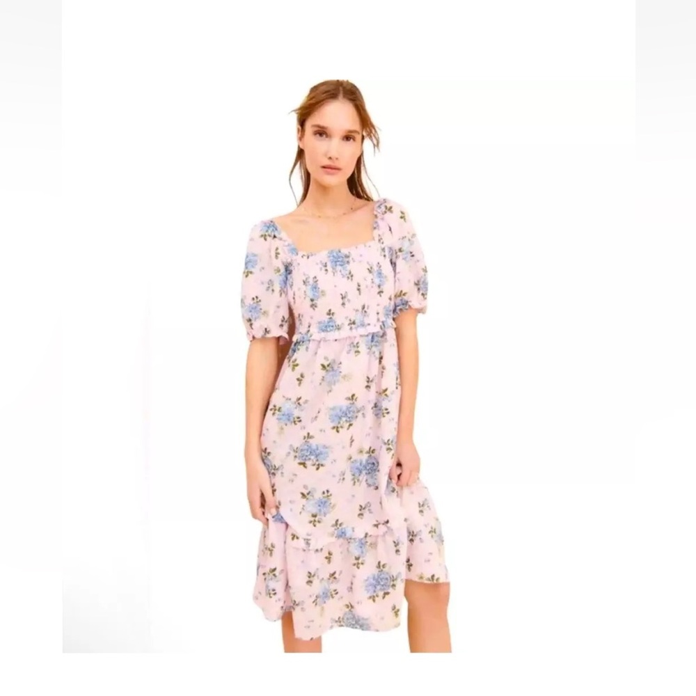 Gal Meets Glam Isabel Forever Floral Smocked midi dress 4